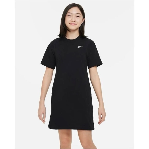 Nike Other - Nike Girls Youth T-Shirt Dress Classic Black Pockets Short Sleeve Size XL NWT